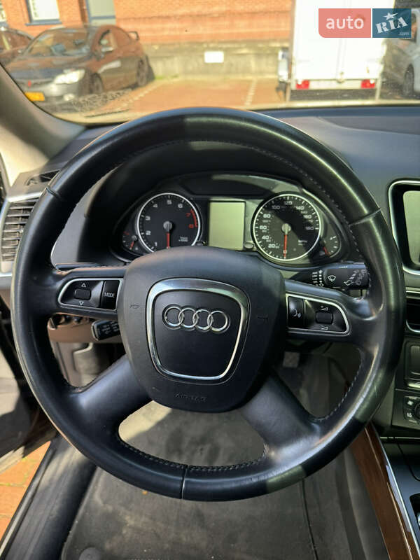 Внедорожник / Кроссовер Audi Q5 2012 в Киеве фото 8 Внедорожник / Кроссовер Audi Q5 2012 в Киеве