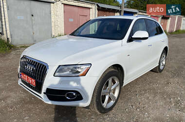 Позашляховик / Кросовер Audi Q5 2017 в 