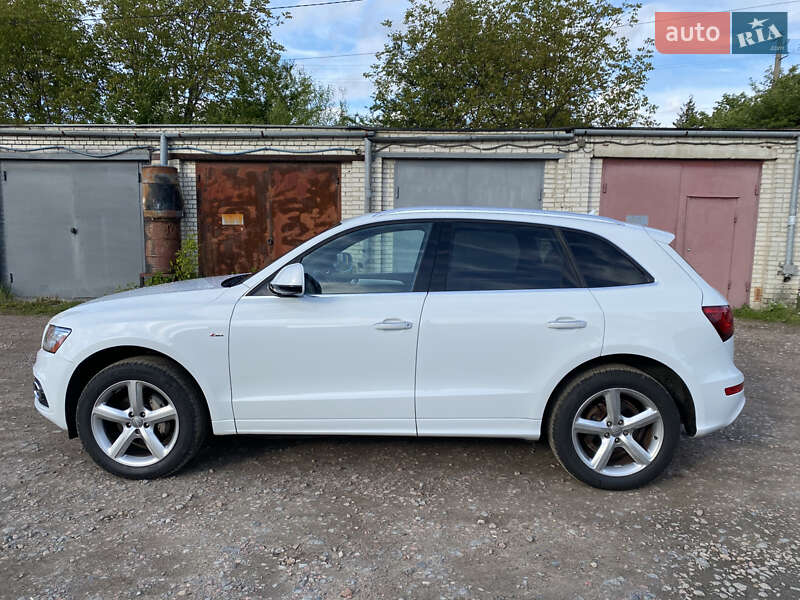 Внедорожник / Кроссовер Audi Q5 2017 в Львове