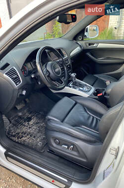 Позашляховик / Кросовер Audi Q5 2017 в 