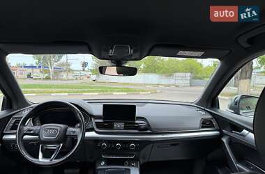Внедорожник / Кроссовер Audi Q5 2020 в 