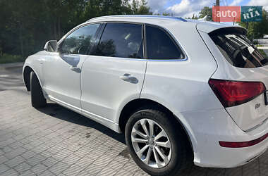 Внедорожник / Кроссовер Audi Q5 2016 в 