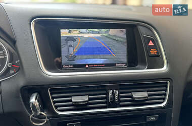 Внедорожник / Кроссовер Audi Q5 2016 в 