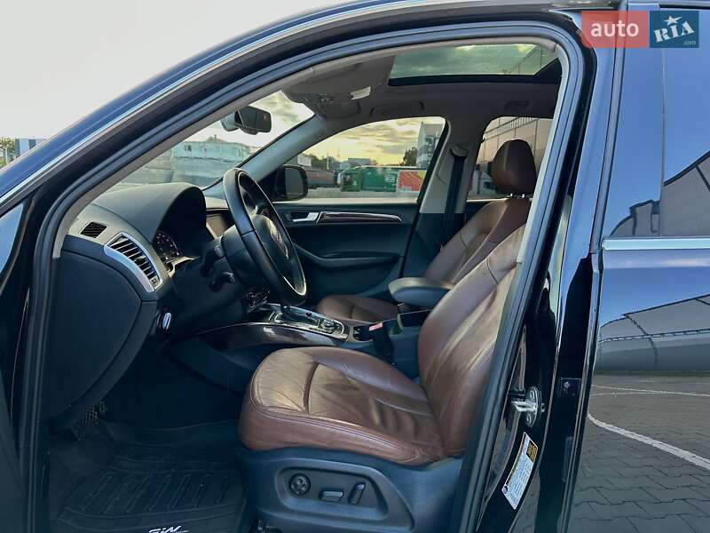 Внедорожник / Кроссовер Audi Q5 2011 в Львове