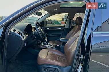 Внедорожник / Кроссовер Audi Q5 2011 в 