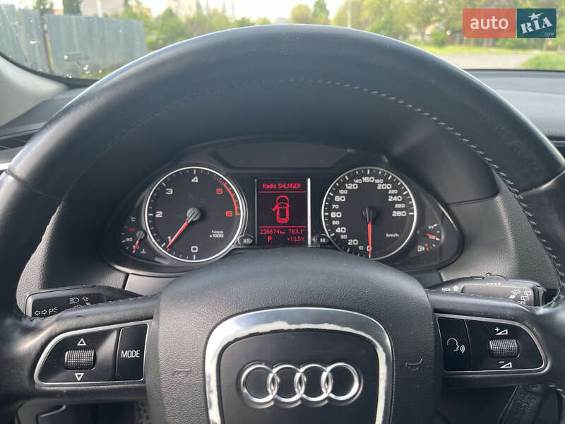 Позашляховик / Кросовер Audi Q5 2010 в Корсунь-Шевченківському