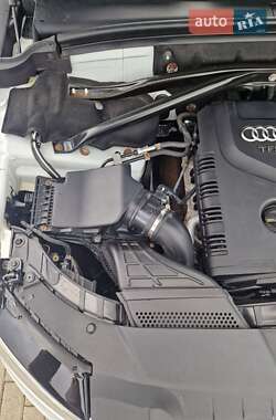 Позашляховик / Кросовер Audi Q5 2014 в 