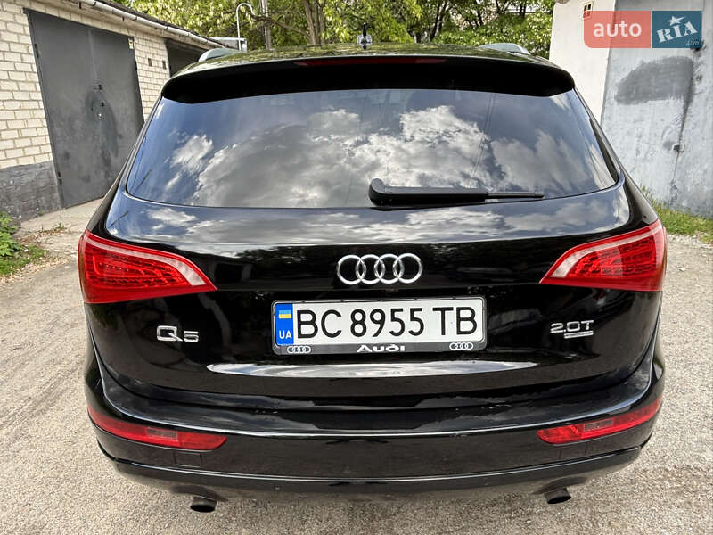 Внедорожник / Кроссовер Audi Q5 2010 в Кропивницком