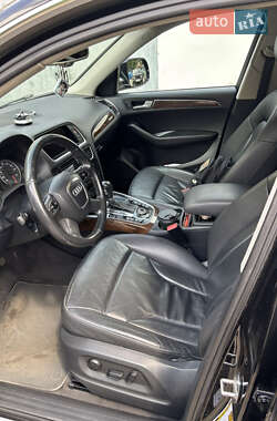 Внедорожник / Кроссовер Audi Q5 2010 в 