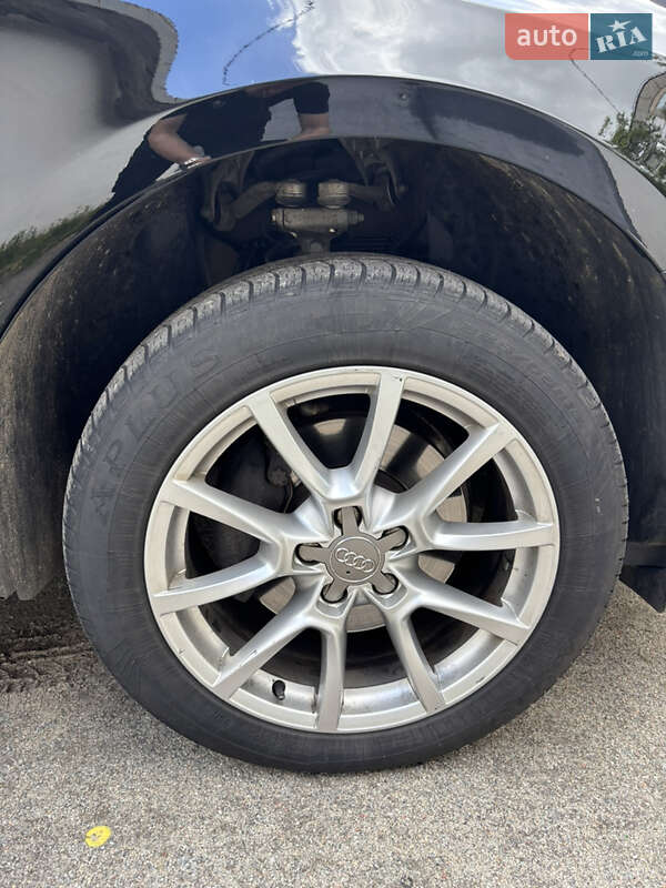 Внедорожник / Кроссовер Audi Q5 2010 в Кропивницком