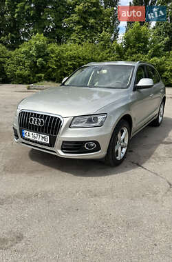 Внедорожник / Кроссовер Audi Q5 2012 в 