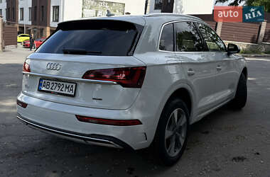 Внедорожник / Кроссовер Audi Q5 2023 в 