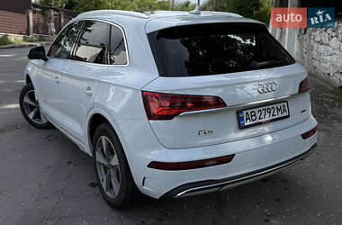 Внедорожник / Кроссовер Audi Q5 2023 в 