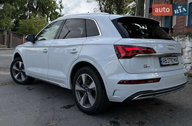 Внедорожник / Кроссовер Audi Q5 2023 в 