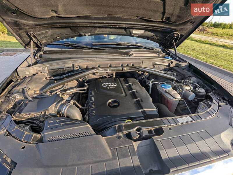 Внедорожник / Кроссовер Audi Q5 2012 в Городке