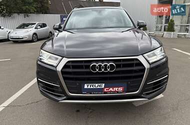 Внедорожник / Кроссовер Audi Q5 2018 в 