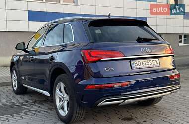Внедорожник / Кроссовер Audi Q5 2021 в 