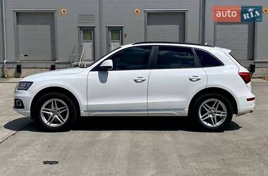Позашляховик / Кросовер Audi Q5 2014 в 
