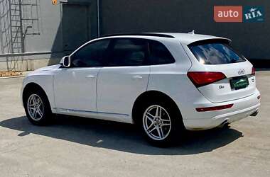 Позашляховик / Кросовер Audi Q5 2014 в 