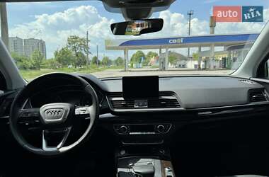 Внедорожник / Кроссовер Audi Q5 2019 в 