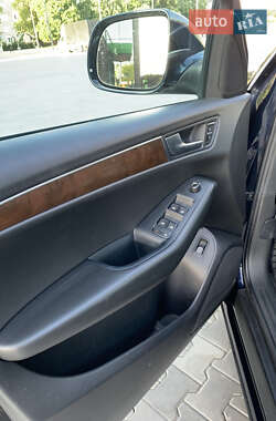 Внедорожник / Кроссовер Audi Q5 2010 в 