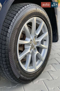 Внедорожник / Кроссовер Audi Q5 2010 в 