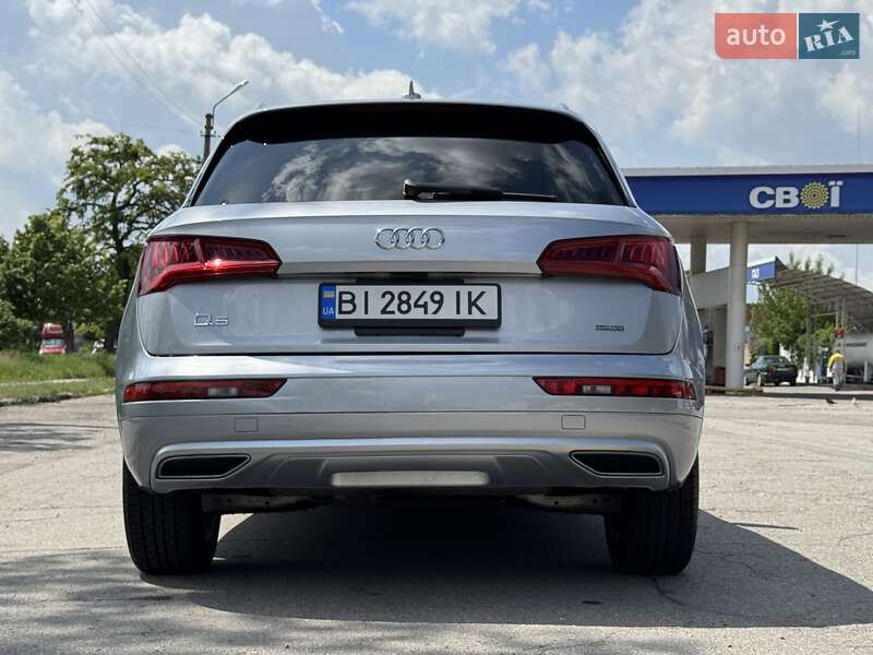 Внедорожник / Кроссовер Audi Q5 2019 в Киеве