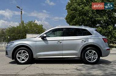 Внедорожник / Кроссовер Audi Q5 2019 в 