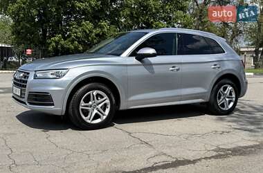 Внедорожник / Кроссовер Audi Q5 2019 в 