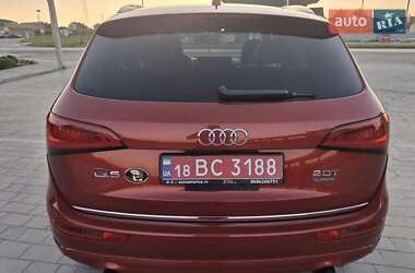 Позашляховик / Кросовер Audi Q5 2015 в 