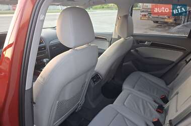 Позашляховик / Кросовер Audi Q5 2015 в 