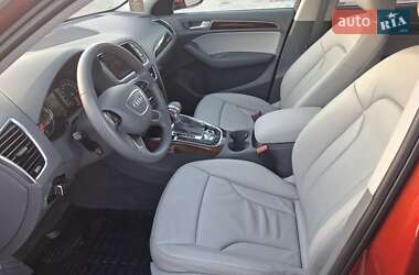 Позашляховик / Кросовер Audi Q5 2015 в 