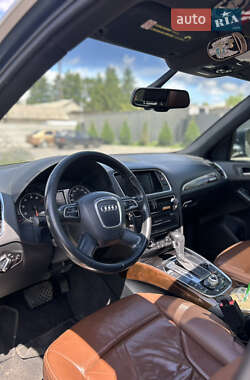 Позашляховик / Кросовер Audi Q5 2011 в 