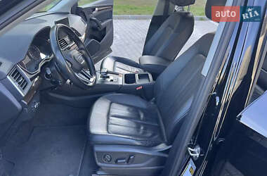 Внедорожник / Кроссовер Audi Q5 2018 в 