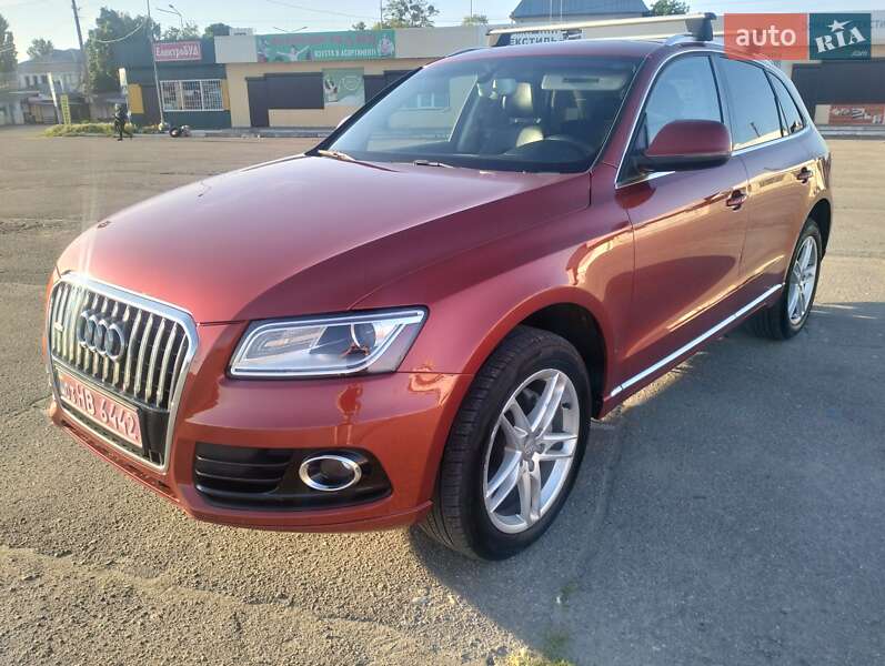 Внедорожник / Кроссовер Audi Q5 2013 в Переяславе