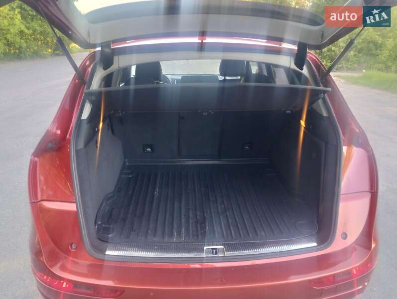 Внедорожник / Кроссовер Audi Q5 2013 в Переяславе