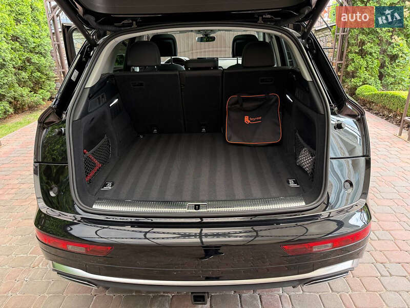 Внедорожник / Кроссовер Audi Q5 2021 в Белой Церкви