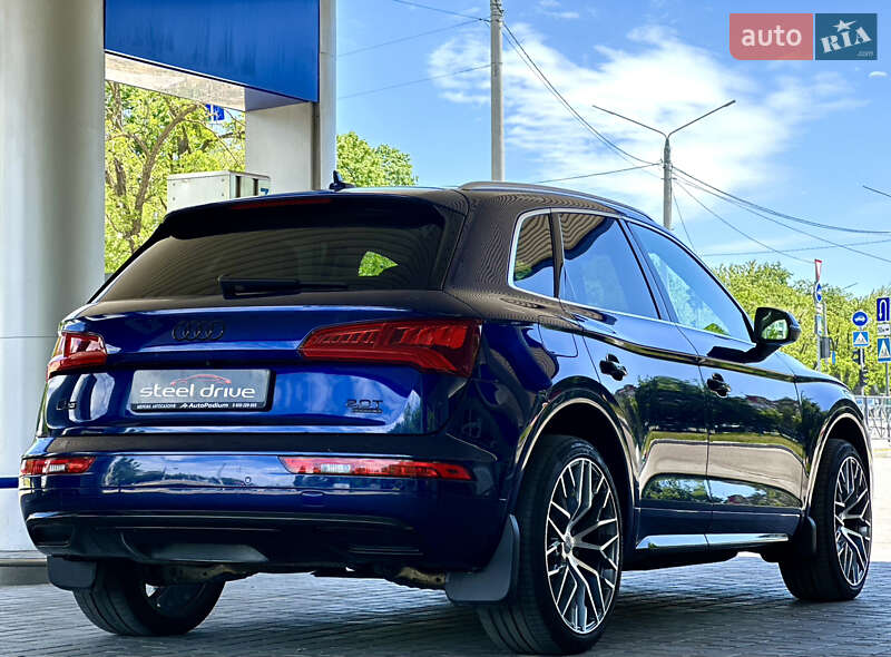 Внедорожник / Кроссовер Audi Q5 2017 в Николаеве