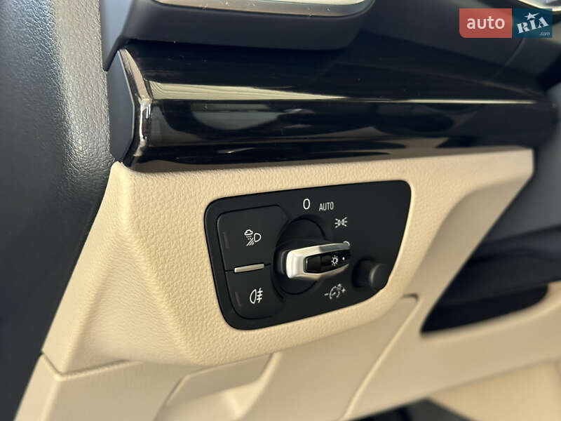 Внедорожник / Кроссовер Audi Q5 2017 в Николаеве