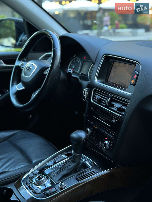 Внедорожник / Кроссовер Audi Q5 2013 в Ивано-Франковске фото 32 Внедорожник / Кроссовер Audi Q5 2013 в Ивано-Франковске