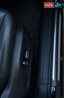 Позашляховик / Кросовер Audi Q5 2013 в 