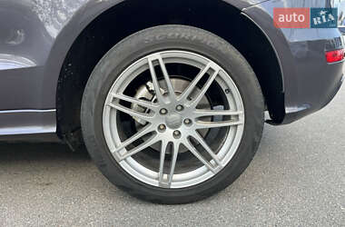 Внедорожник / Кроссовер Audi Q5 2011 в 
