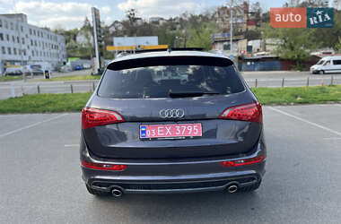 Внедорожник / Кроссовер Audi Q5 2011 в 