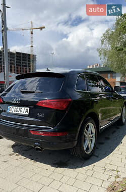 Внедорожник / Кроссовер Audi Q5 2016 в 
