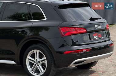 Внедорожник / Кроссовер Audi Q5 2018 в 