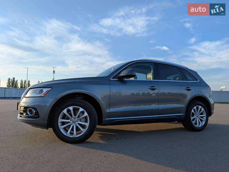 Внедорожник / Кроссовер Audi Q5 2013 в Киеве