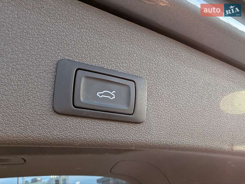 Внедорожник / Кроссовер Audi Q5 2013 в Киеве