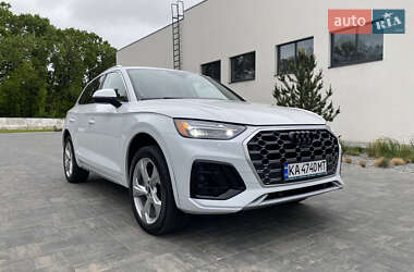 Позашляховик / Кросовер Audi Q5 2021 в Луцьку
