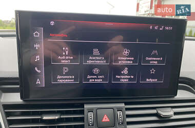 Внедорожник / Кроссовер Audi Q5 2021 в 