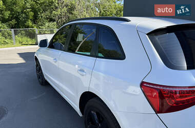 Внедорожник / Кроссовер Audi Q5 2010 в 